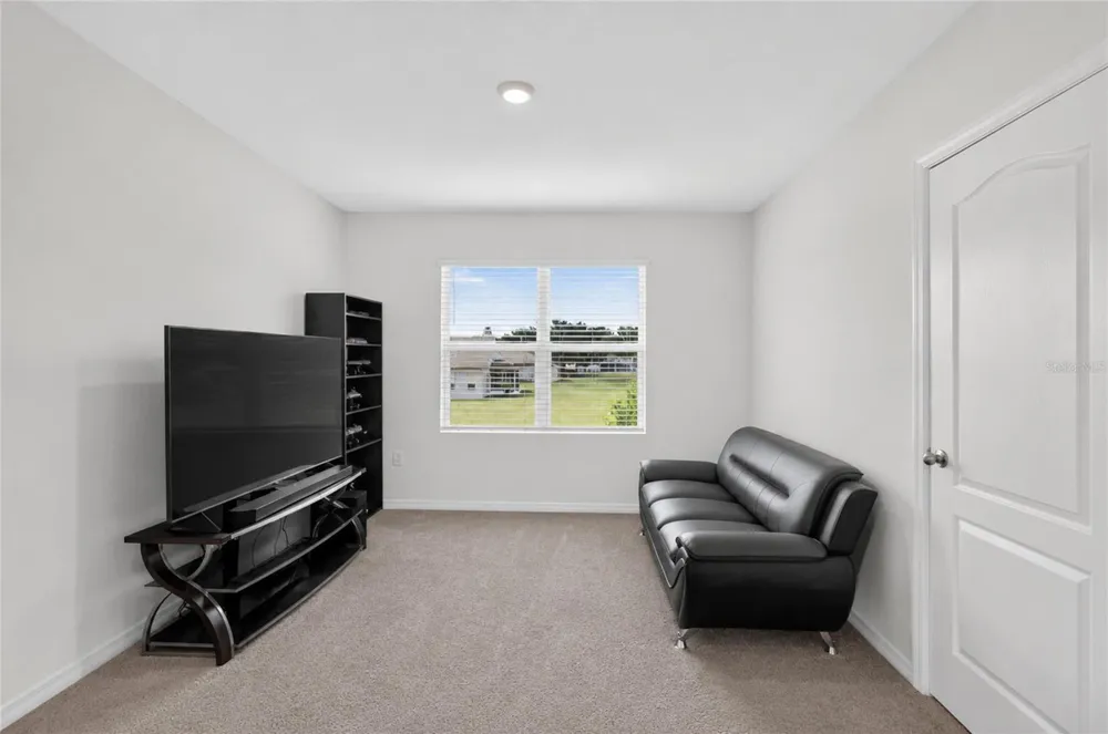 787 AUBURN GROVE CT. Auburndale, FL 33823