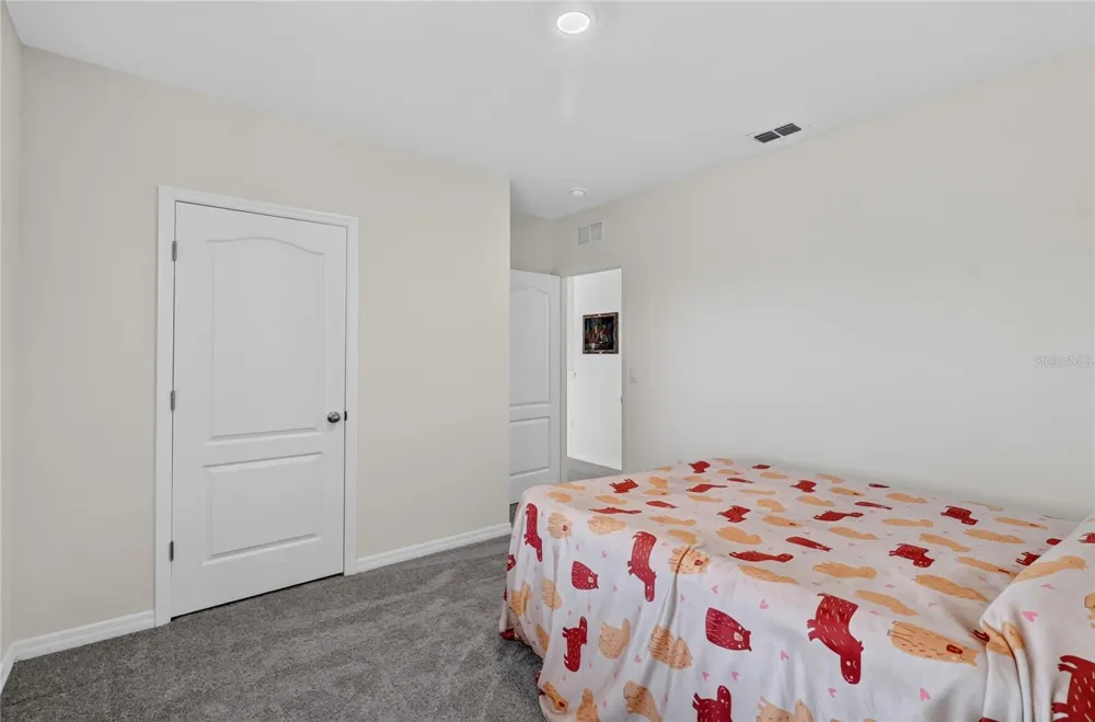 787 AUBURN GROVE CT. Auburndale, FL 33823