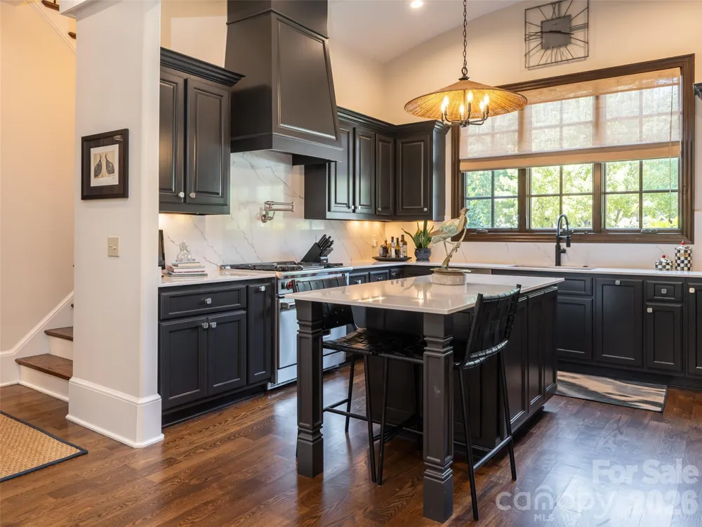 16 Village Oak Drive Arden, NC 28704