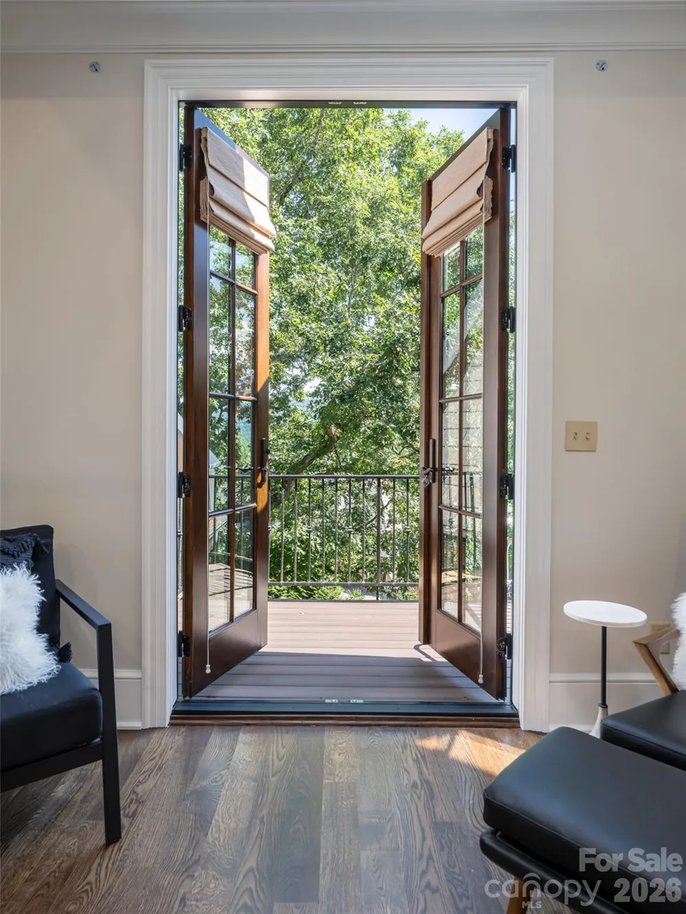 16 Village Oak Drive Arden, NC 28704