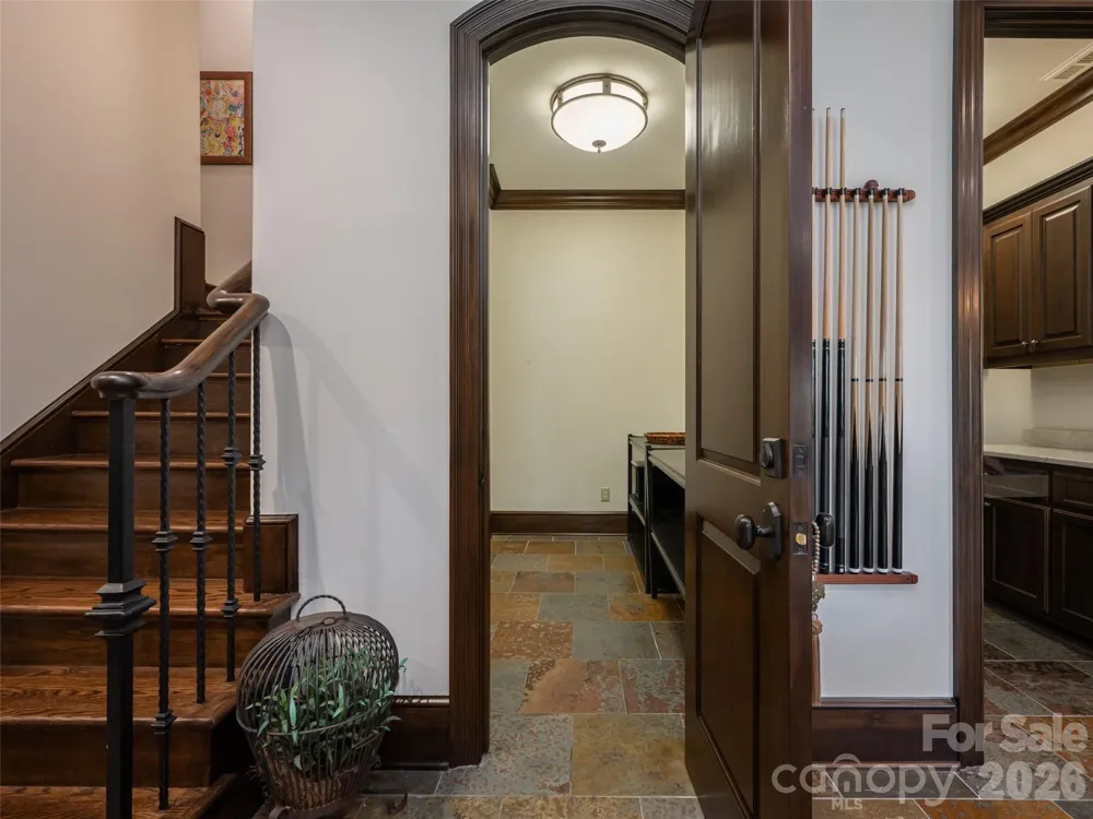 16 Village Oak Drive Arden, NC 28704