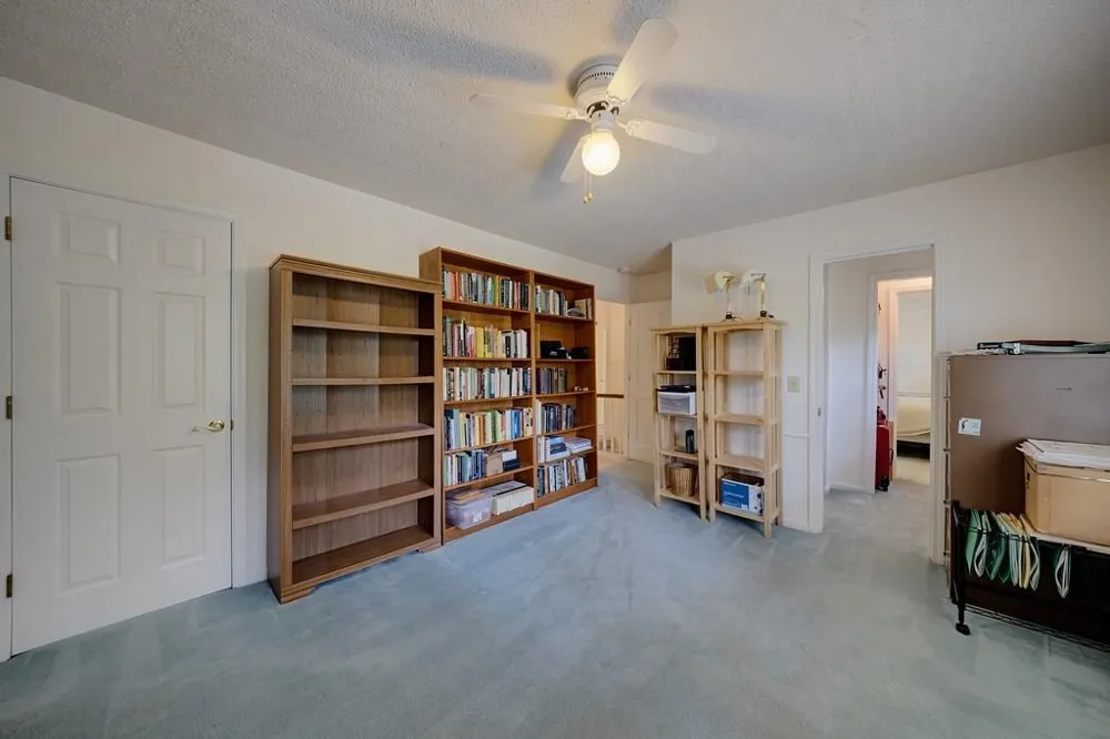 940 Hunterhill Drive Roswell, GA 30075