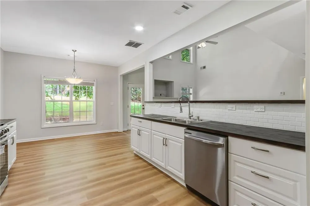 412 Eglington Trail Locust Grove, GA 30248