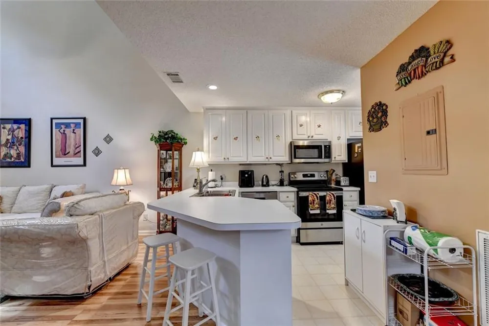 1145 Riverside Terrace Gainesville, GA 30501