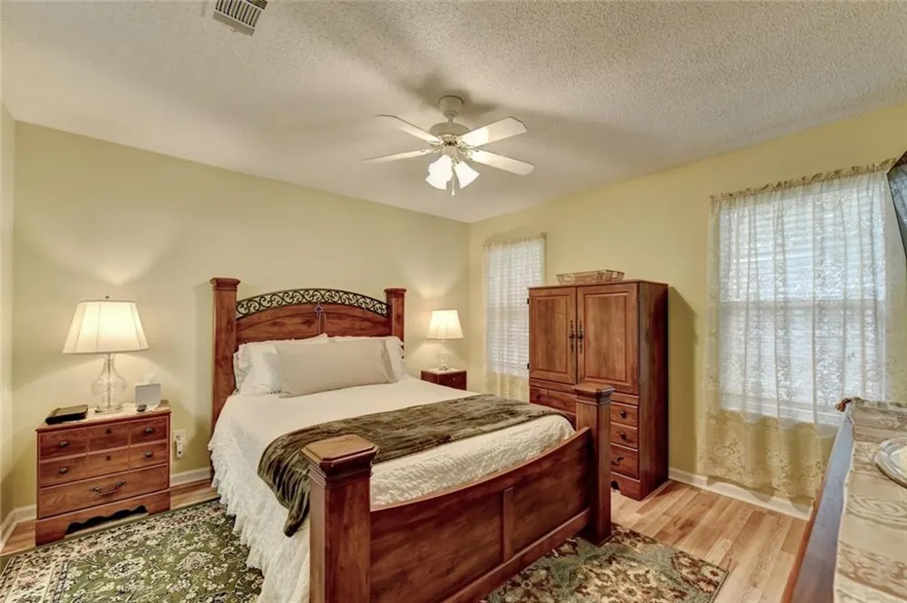 1145 Riverside Terrace Gainesville, GA 30501