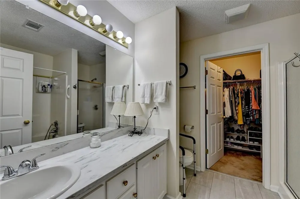 1145 Riverside Terrace Gainesville, GA 30501
