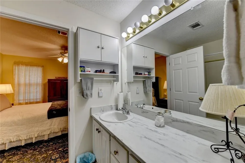 1145 Riverside Terrace Gainesville, GA 30501
