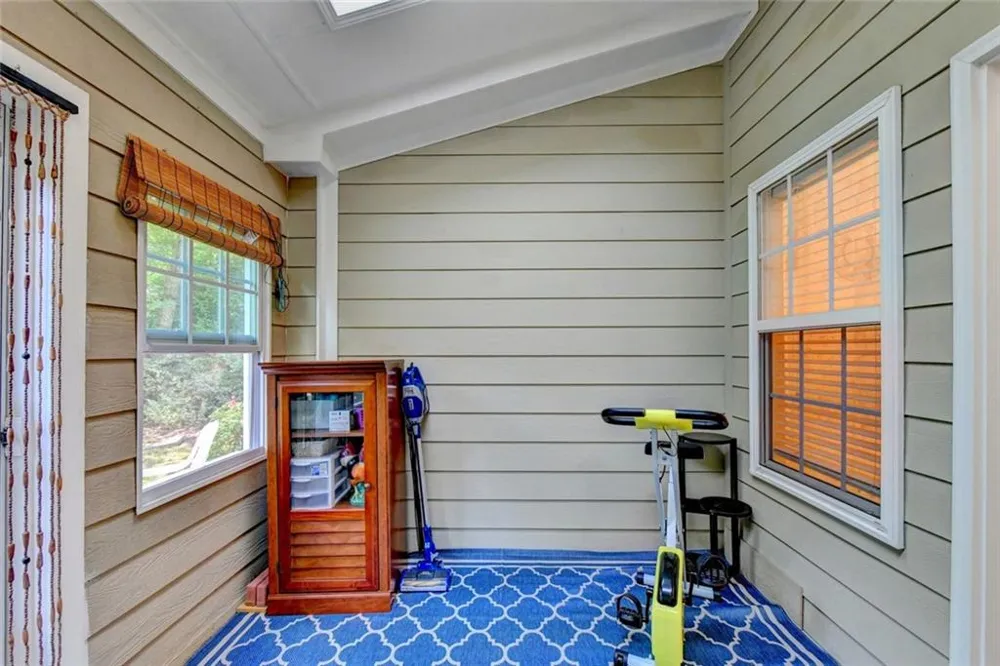 1145 Riverside Terrace Gainesville, GA 30501