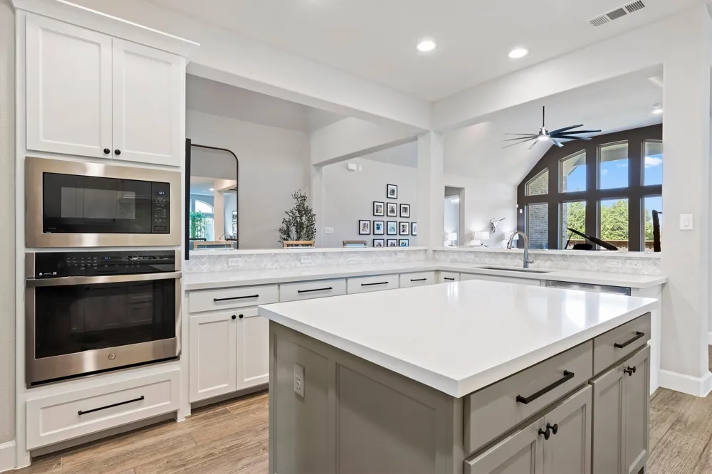 2825 Shane Drive Midlothian, TX 76065