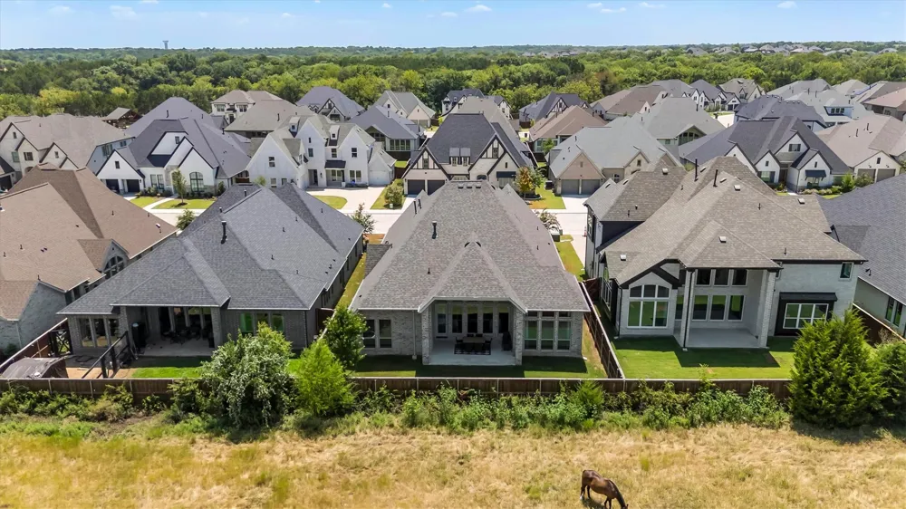 2825 Shane Drive Midlothian, TX 76065