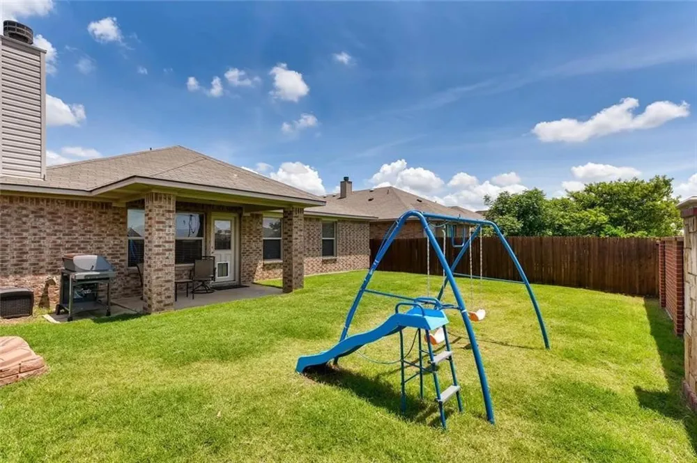 3401 Buckthorn Lane Denton, TX 76226