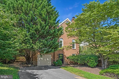 1138 RANDOLPH ROAD