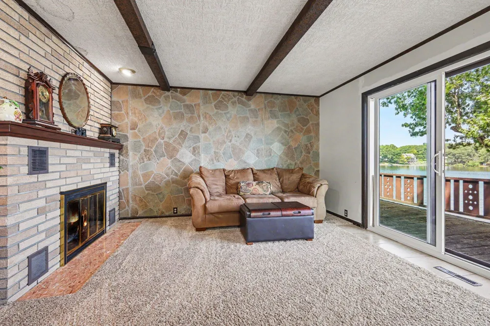 8540 S Vista Drive Newaygo, MI 49337
