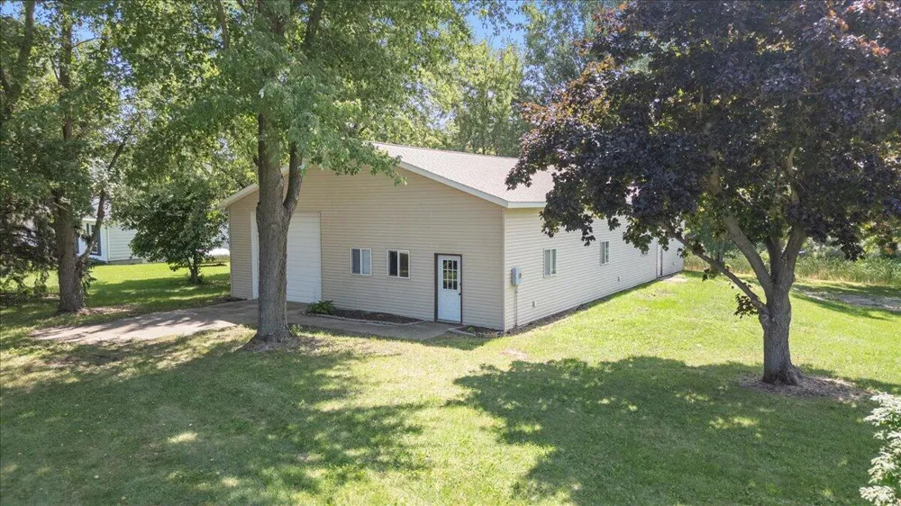 4874 E Grand River Avenue Portland, MI 48875
