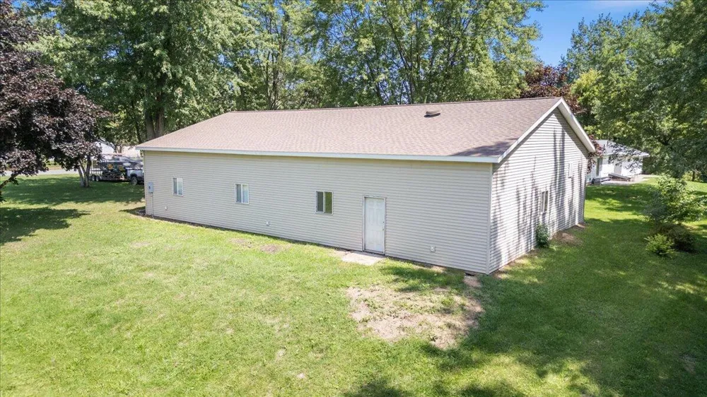 4874 E Grand River Avenue Portland, MI 48875
