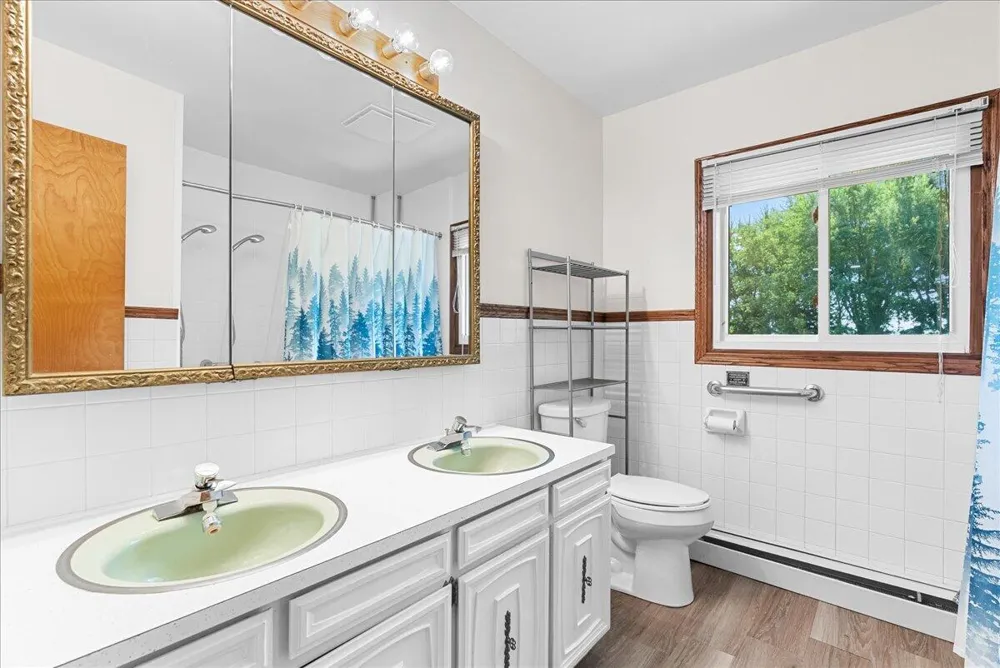 4874 E Grand River Avenue Portland, MI 48875