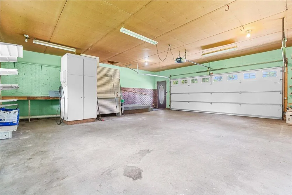 4874 E Grand River Avenue Portland, MI 48875