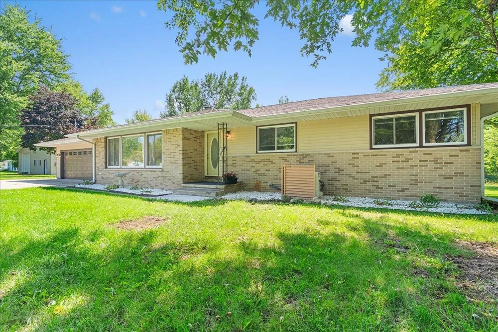 4874 E Grand River Avenue Portland, MI 48875