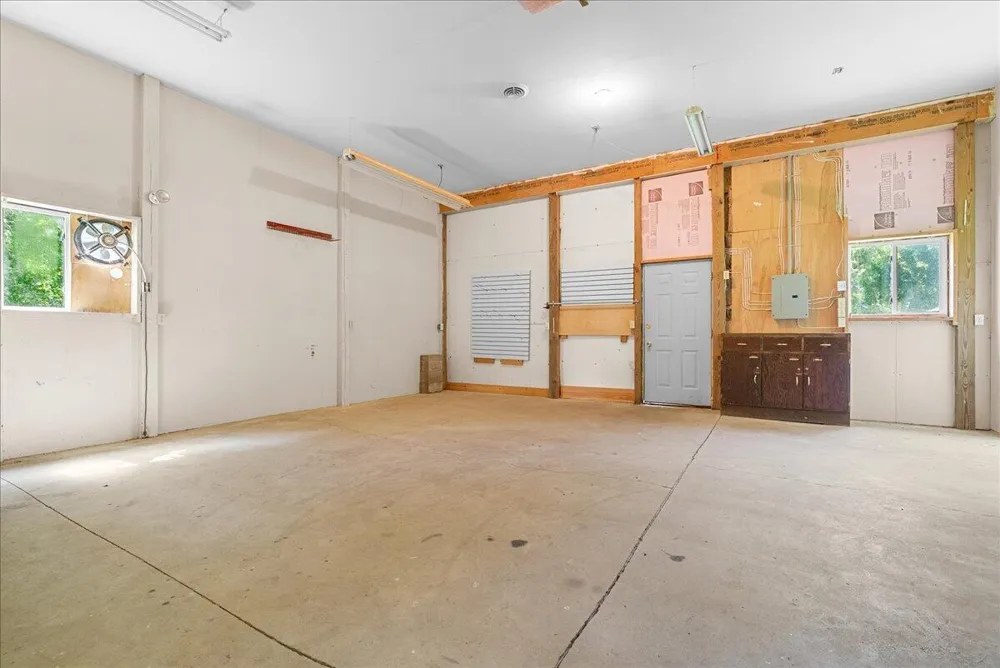 4874 E Grand River Avenue Portland, MI 48875
