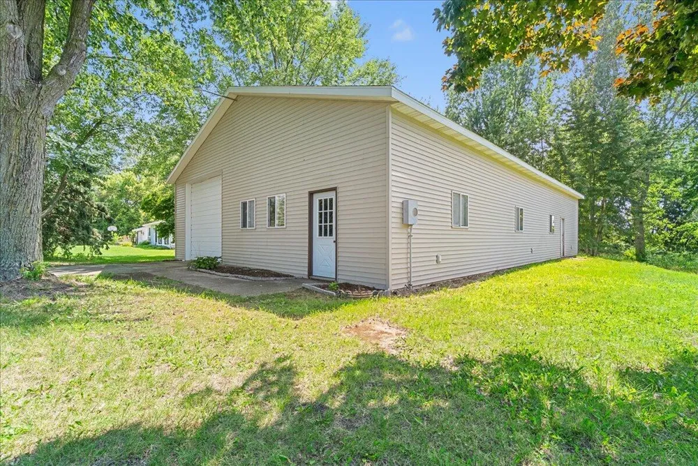 4874 E Grand River Avenue Portland, MI 48875