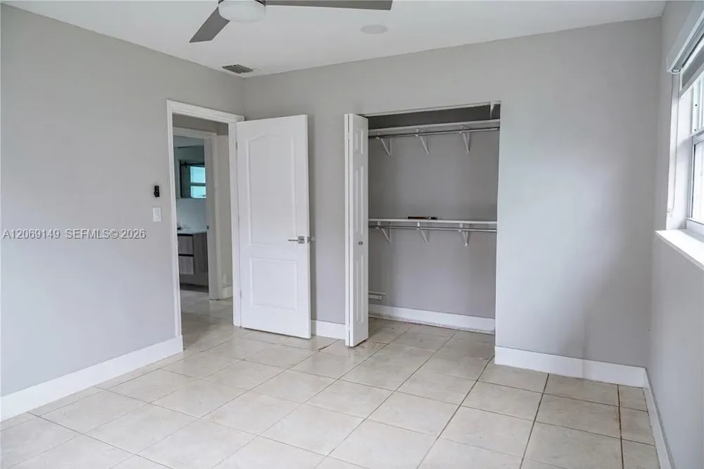 2842 Jackson St Hollywood, FL 33020