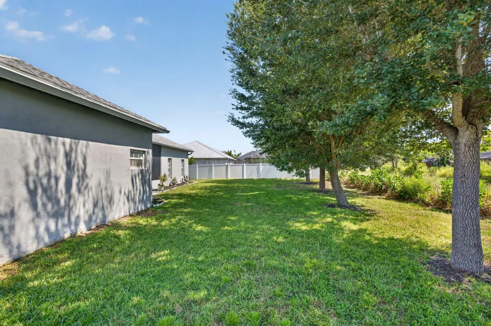 1711 SE Fairfield Street Port St. Lucie, FL 34983