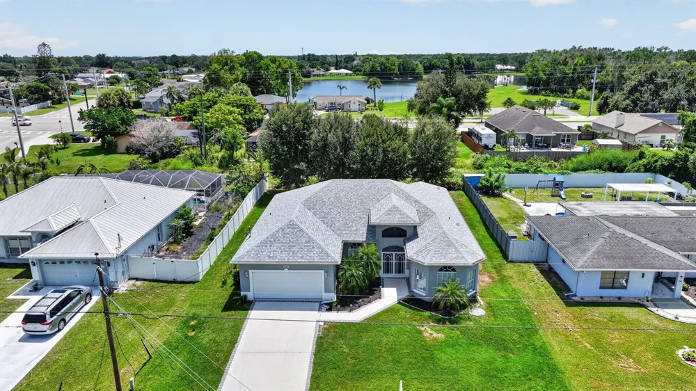 1711 SE Fairfield Street Port St. Lucie, FL 34983