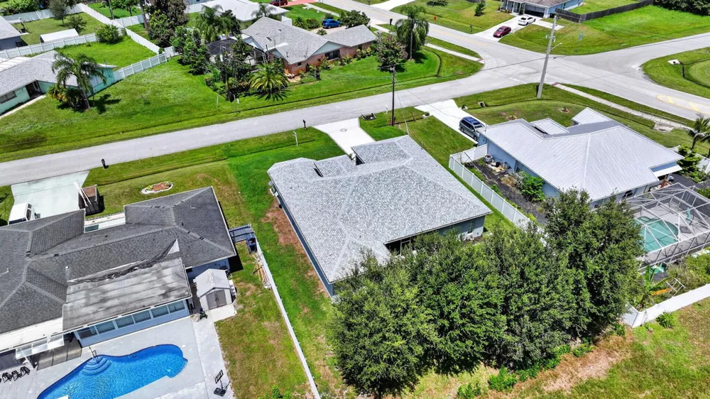 1711 SE Fairfield Street Port St. Lucie, FL 34983