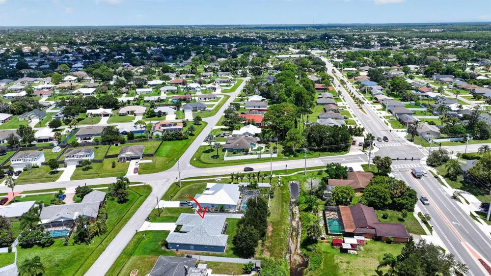 1711 SE Fairfield Street Port St. Lucie, FL 34983