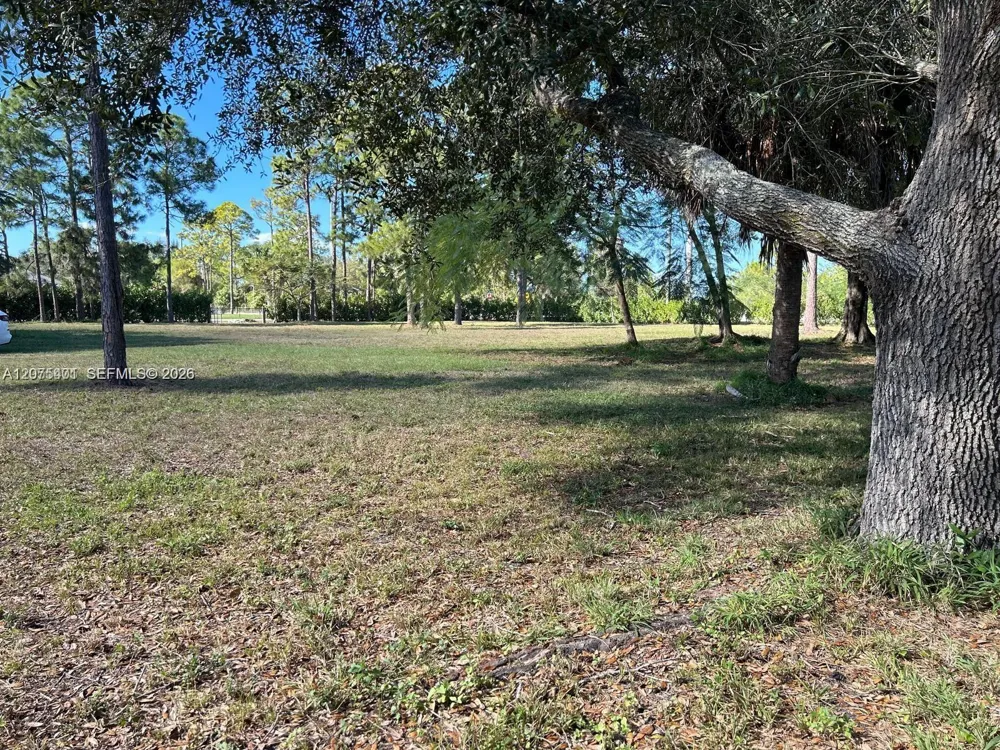 17924 50th St Loxahatchee, FL 33470