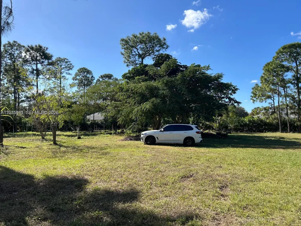 17924 50th St Loxahatchee, FL 33470