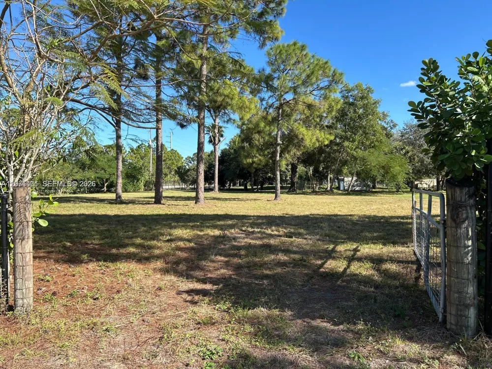 17924 50th St Loxahatchee, FL 33470