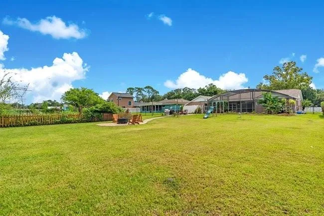 4512 BRIDGEWATER DRIVE Orlando, FL 32817