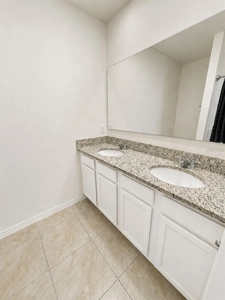 3648 SUNGROVE CIRCLE Sanford, FL 32771