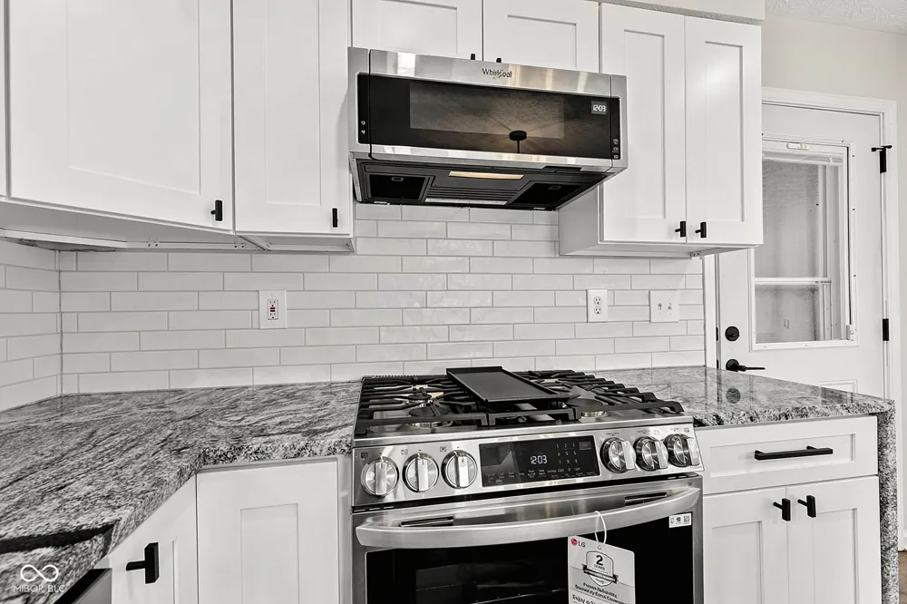 1131 Brunes Boulevard Brownsburg, IN 46112