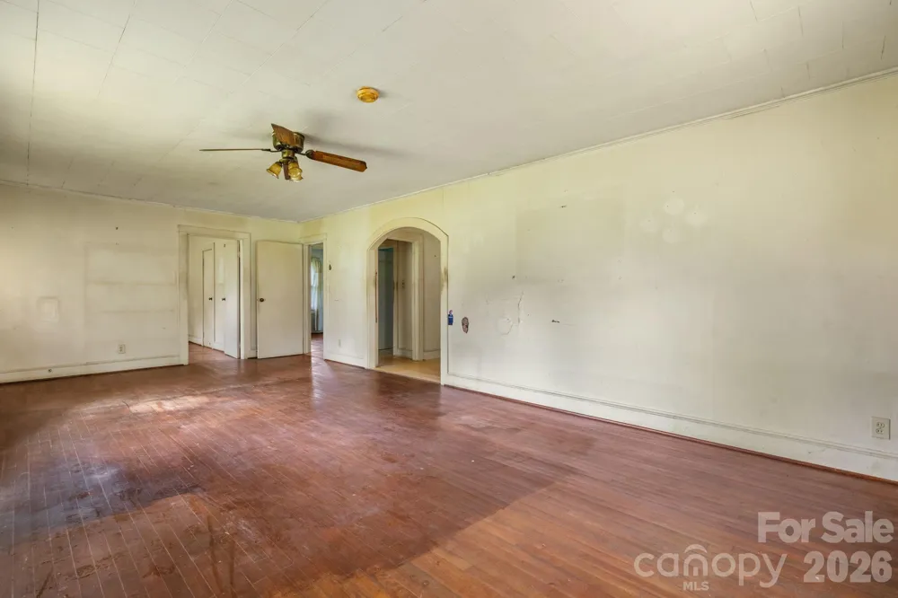 2656 Barrier Loop Morganton, NC 28655