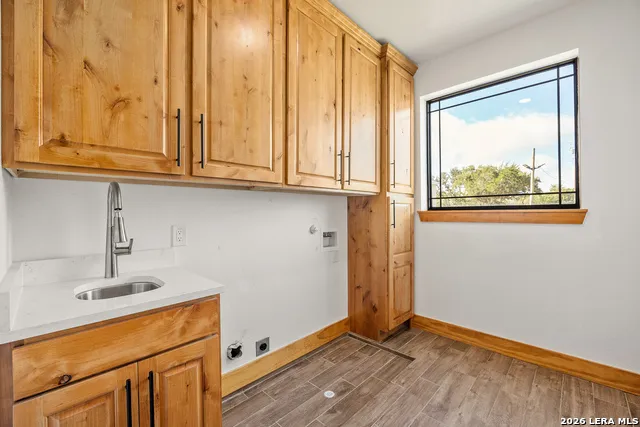 114 County Road 2729 Mico, TX 78056