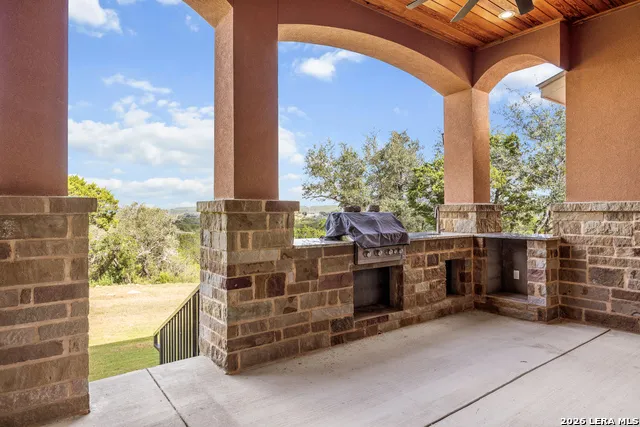 114 County Road 2729 Mico, TX 78056