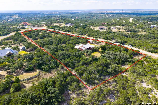 114 County Road 2729 Mico, TX 78056