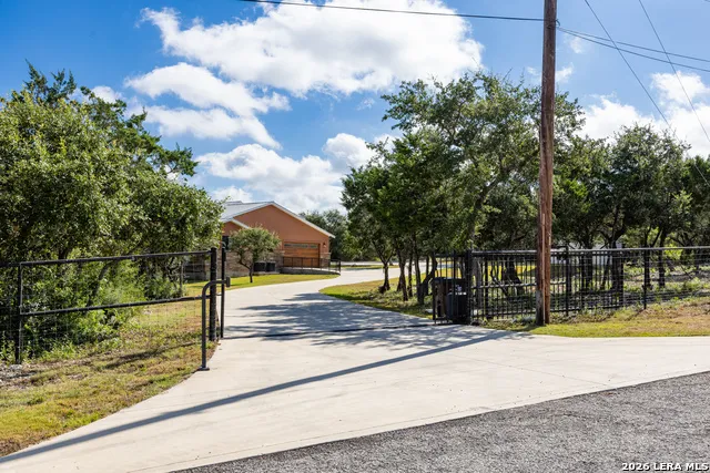 114 County Road 2729 Mico, TX 78056
