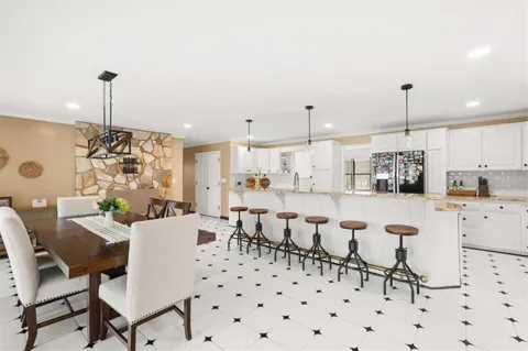 589 Cooper Road