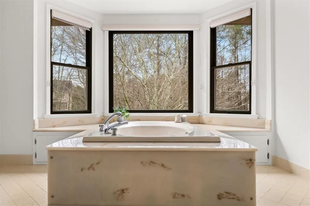 589 Cooper Road Loganville, GA 30052