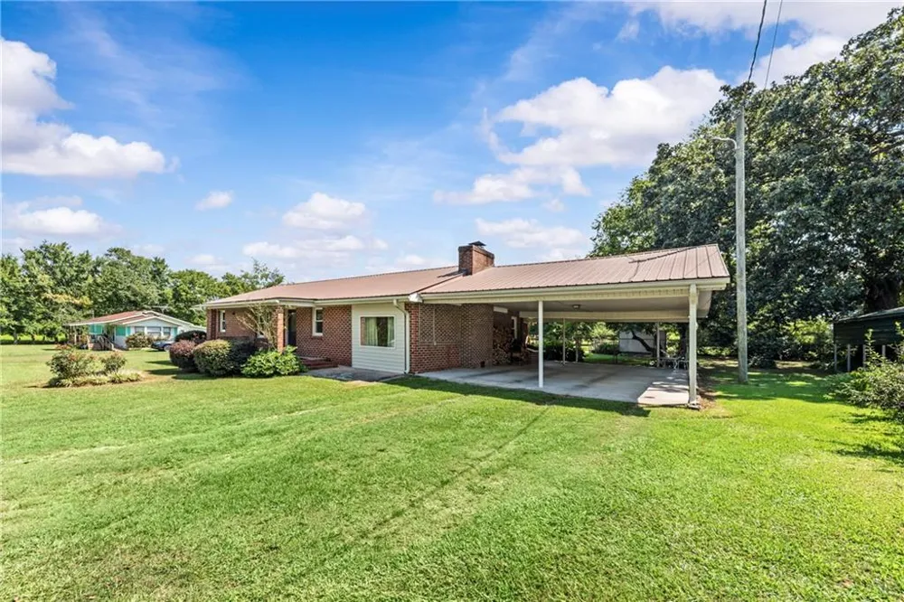2342 Washington Highway Elberton, GA 30635