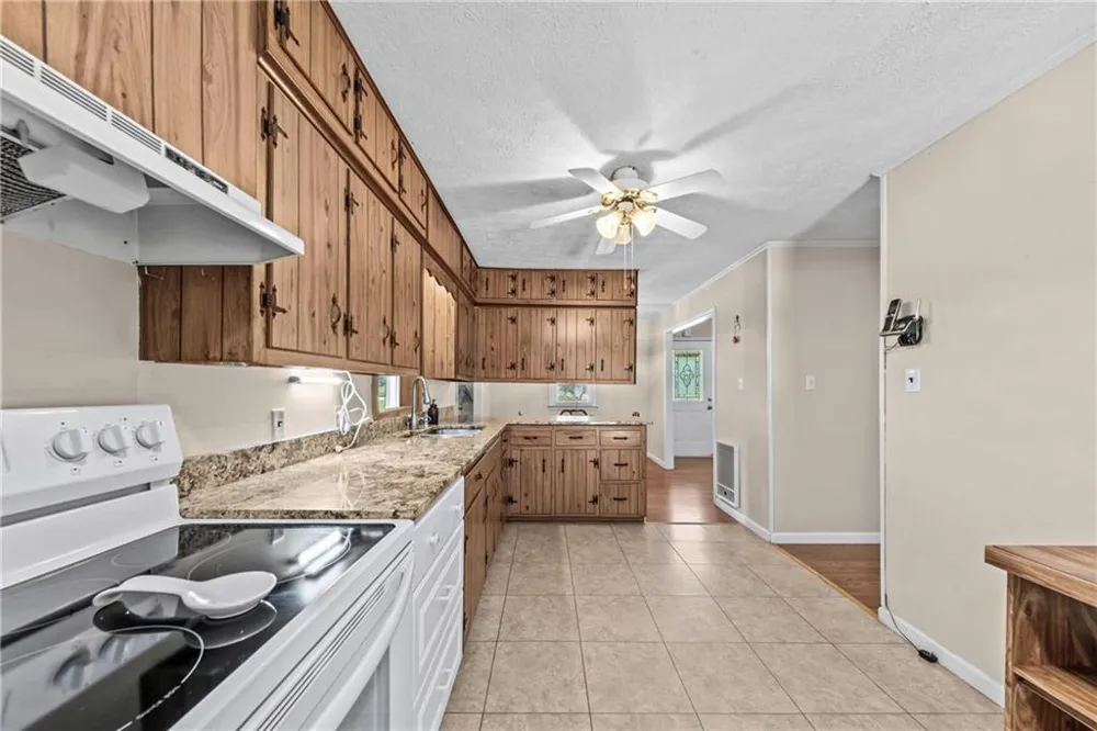 2342 Washington Highway Elberton, GA 30635
