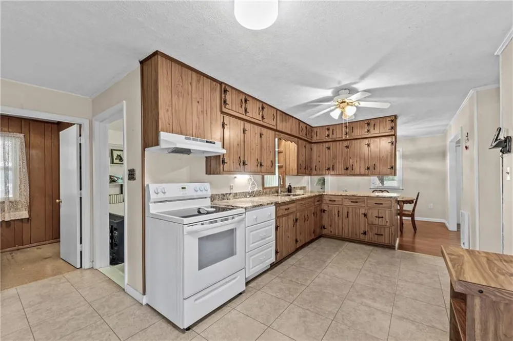 2342 Washington Highway Elberton, GA 30635