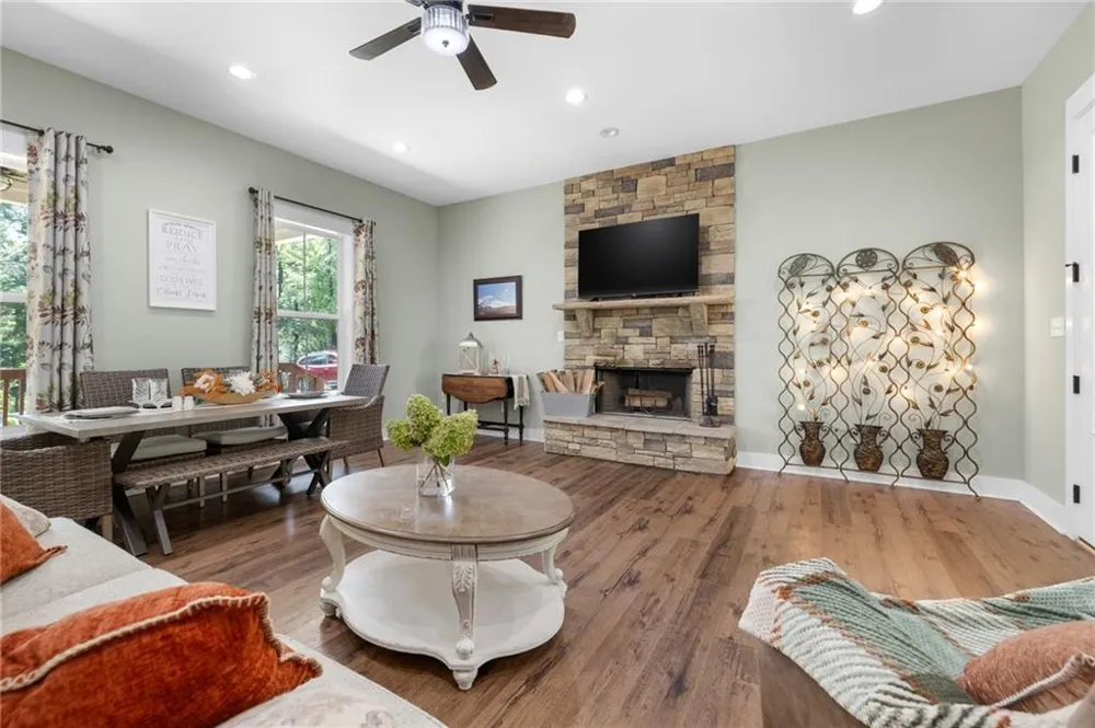 254 SPRING CREST ROAD Cleveland, GA 30528