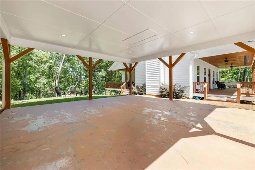 254 SPRING CREST ROAD Cleveland, GA 30528