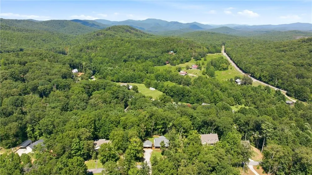 254 SPRING CREST ROAD Cleveland, GA 30528