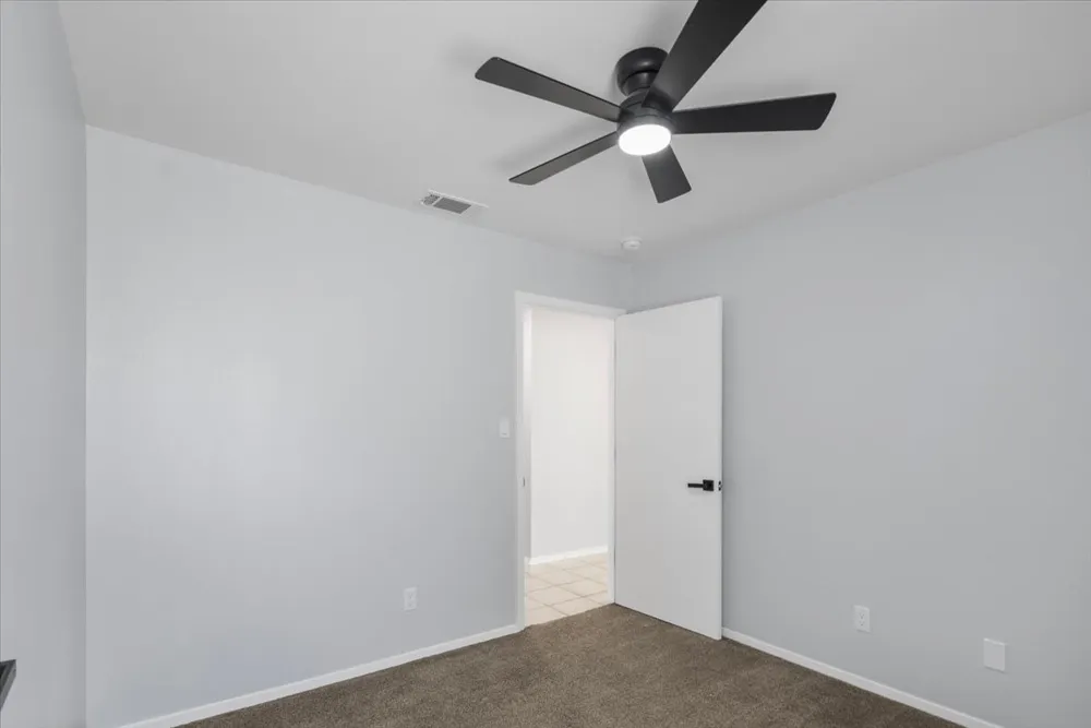 1114 WOODLANDS PARK Lindale, TX 75771