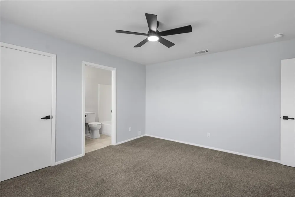 1114 WOODLANDS PARK Lindale, TX 75771